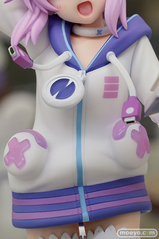 KADOKAWA 『勇者ネプテューヌ』 ネプテューヌ ぴょいーんVer. フィギュア 縞パン 08