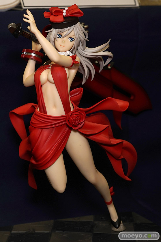 ソル・インターナショナル GOD EATER アリサ 深紅のアニバーサリードレスVer. フィギュア 03