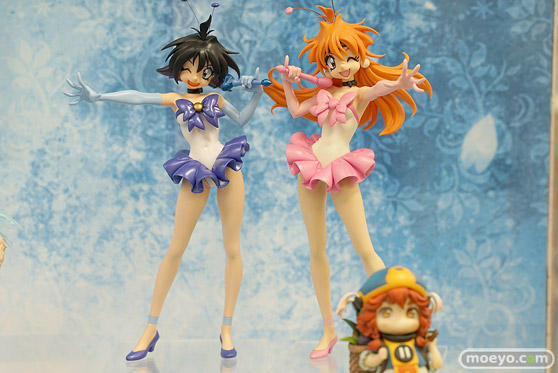 秋葉原の新作フィギュア展示の様子53