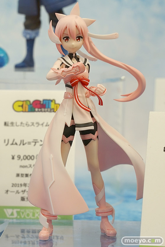 秋葉原の新作フィギュア展示の様子55