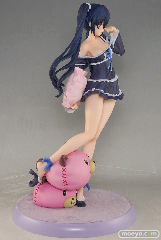 ブロッコリー 超次元ゲイム ネプテューヌ ノワール 寝起きVer. フィギュア 千鶴 まいもっち りんこ 03