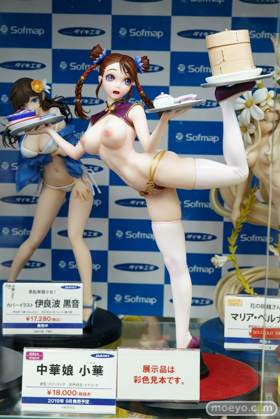 秋葉原の新作フィギュア展示の様子23