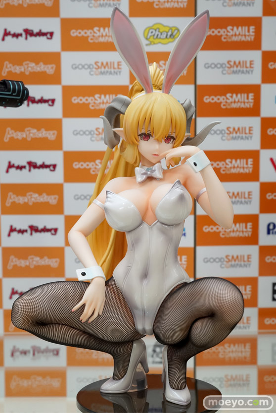 秋葉原の新作フィギュア展示の様子35