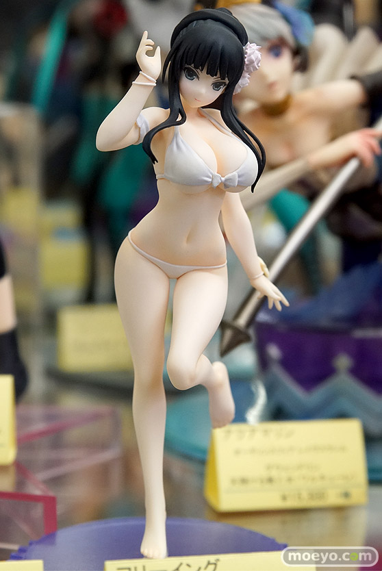 秋葉原の新作フィギュア展示の様子53