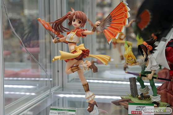 秋葉原の新作フィギュア展示の様子 あみあみ 05