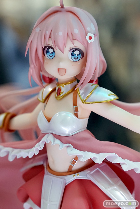 秋葉原の新作フィギュア展示の様子 あみあみ 28