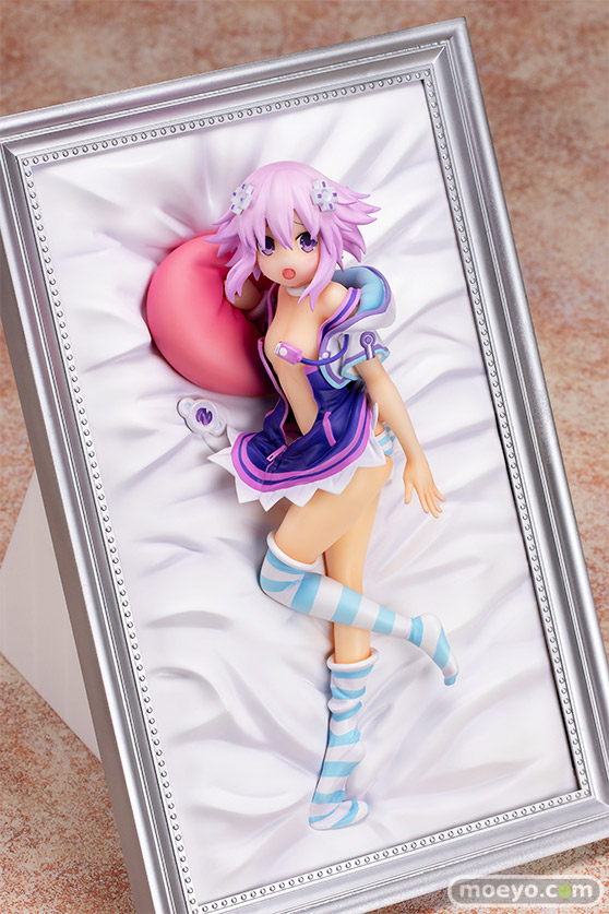 プルクラ 超次元ゲイム ネプテューヌ 「ネプテューヌ」 寝そべりver. フィギュア PUSANカモメ 07