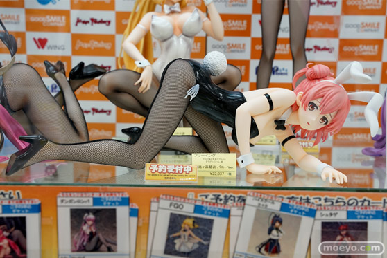 秋葉原の新作フィギュア展示の様子 09