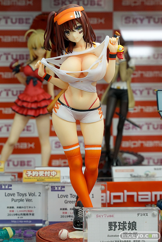 秋葉原の新作フィギュア展示の様子 18