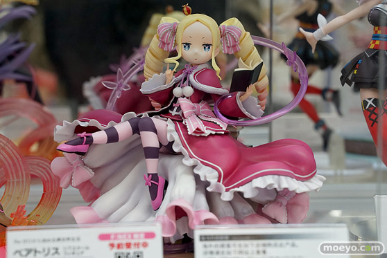 秋葉原の新作フィギュア展示の様子 16