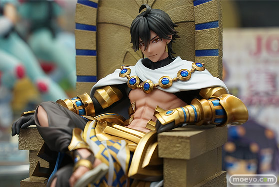 秋葉原の新作フィギュア展示の様子 31