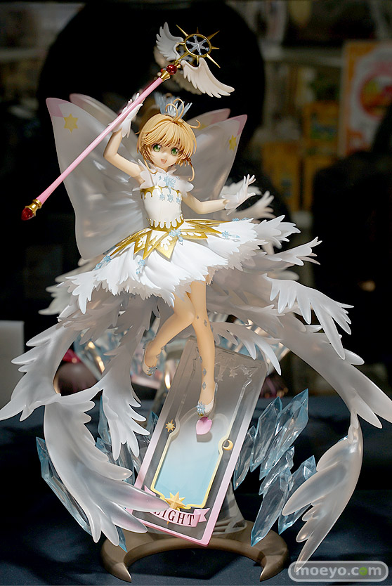 秋葉原の新作フィギュア展示の様子 ゴールデンウィーク  あみあみ 01