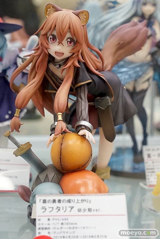 秋葉原の新作フィギュア展示の様子 ゴールデンウィーク  あみあみ 33