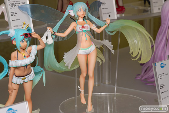 フリーイング 初音ミク GTプロジェクト レーシングミク 2017 タイVer. デザインココ フィギュア 02