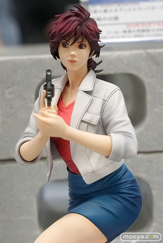 秋葉原の新作フィギュア展示の様子 11