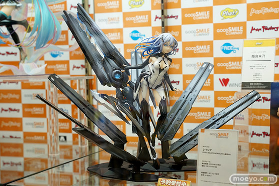秋葉原の新作フィギュア展示の様子 26
