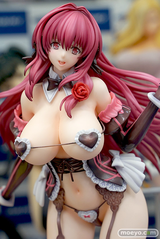 秋葉原の新作フィギュア展示の様子 32