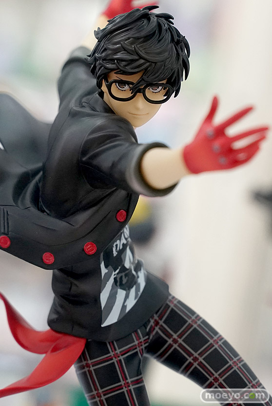 秋葉原の新作フィギュア展示の様子 13