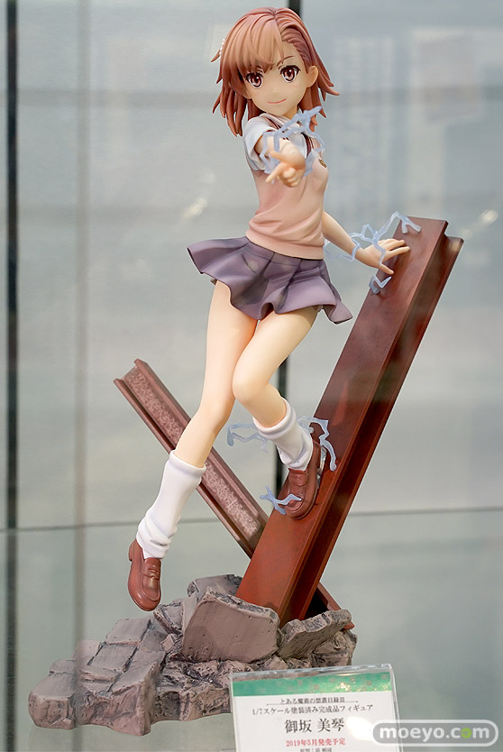 秋葉原の新作フィギュア展示の様子 37