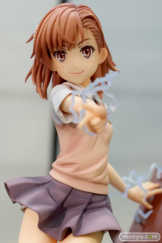 秋葉原の新作フィギュア展示の様子 38