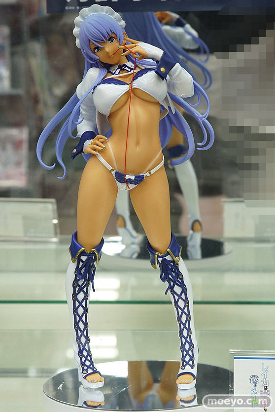 秋葉原の新作フィギュア展示の様子25