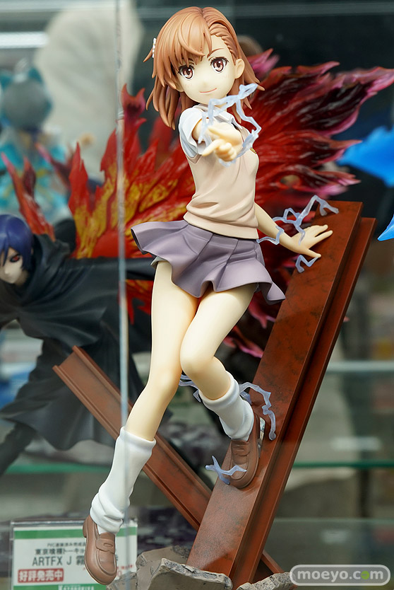 秋葉原の新作フィギュア展示の様子33