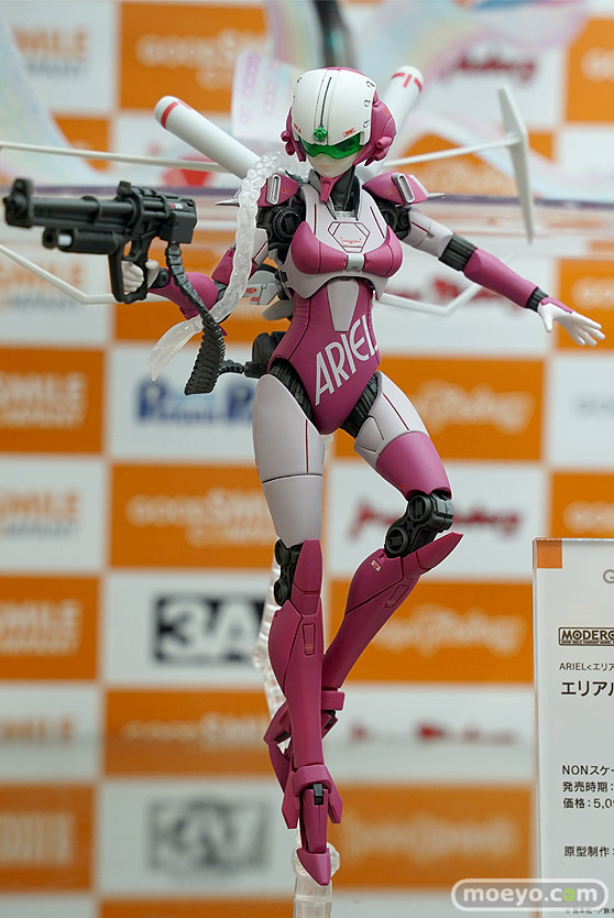 秋葉原の新作フィギュア展示の様子 33