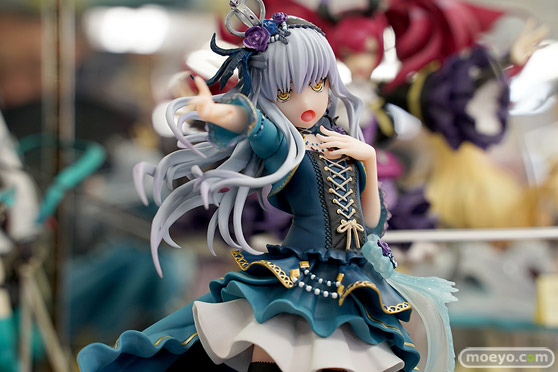 秋葉原の新作フィギュア展示の様子 50