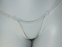 王道？なビキニアーマー姿！ホビージャパン新作美少女フィギュア「ビキニ・ウォリアーズ ブラックナイト」監修中原型が展示！【HJ半世紀祭り】