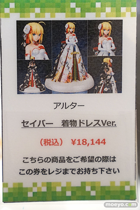 秋葉原の新作フィギュア展示の様子 20