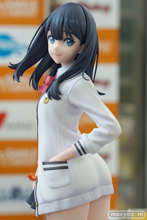 秋葉原の新作フィギュア展示の様子 40