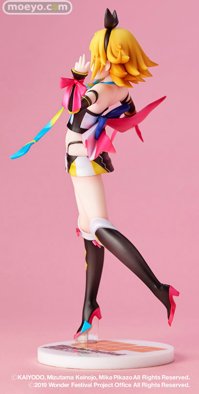 海洋堂 ワンダちゃんNEXT DOORプロジェクト FILE:   08 Mika PikazoVer. ウミヤマヒロシ（　フィギュア 03