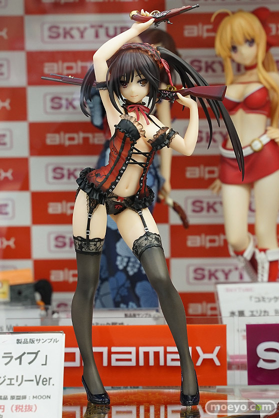 秋葉原の新作フィギュア展示の様子 27