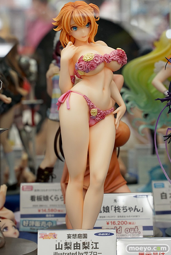 秋葉原の新作フィギュア展示の様子 37