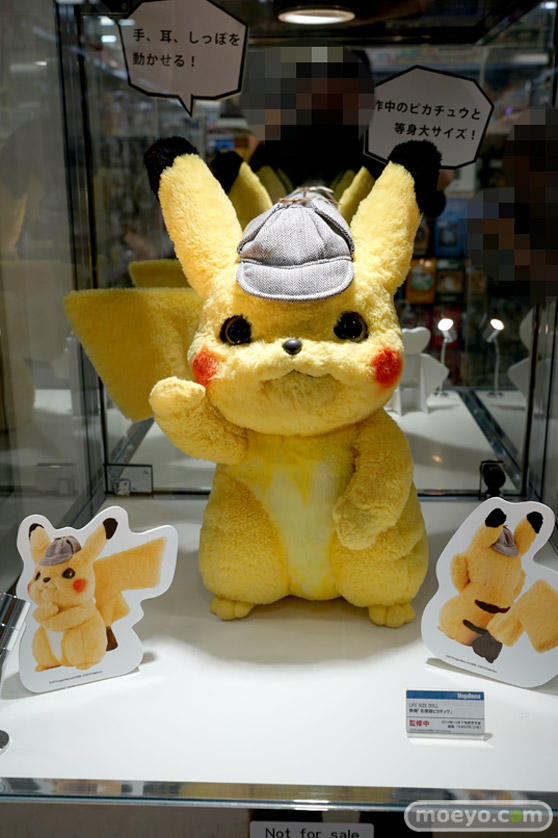 秋葉原の新作フィギュア展示の様子 05