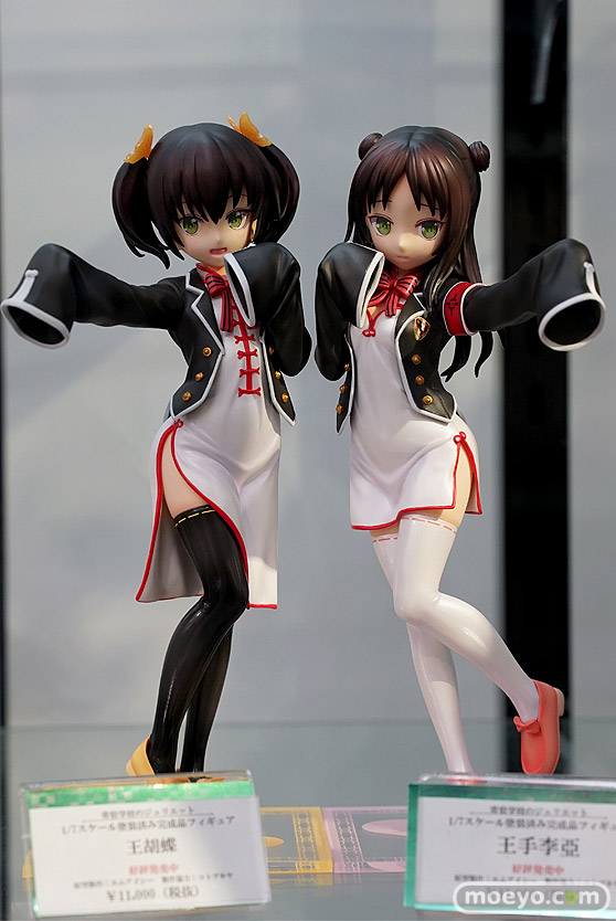 秋葉原の新作フィギュア展示の様子 33