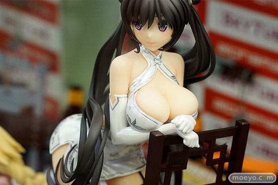 秋葉原の新作フィギュア展示の様子 15