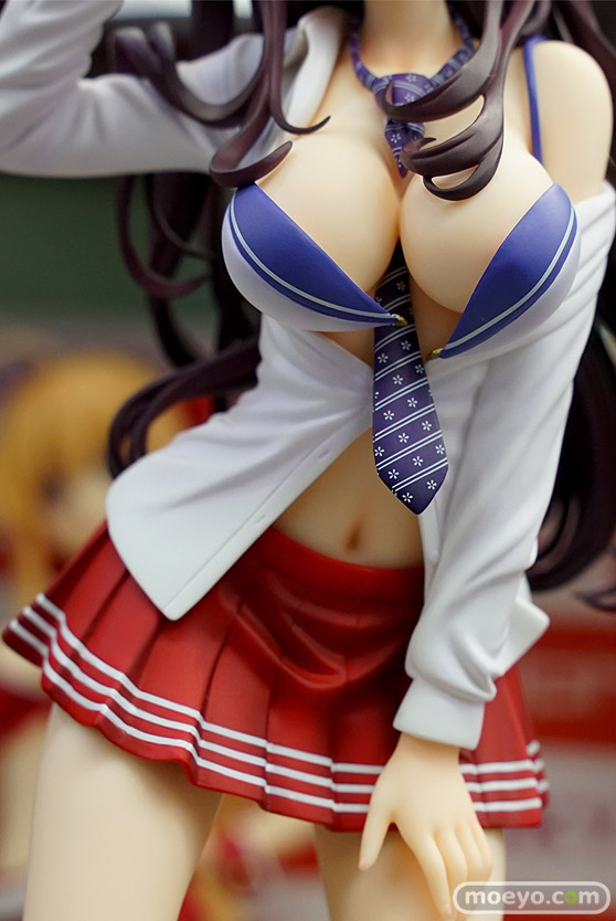 秋葉原の新作フィギュア展示の様子 20