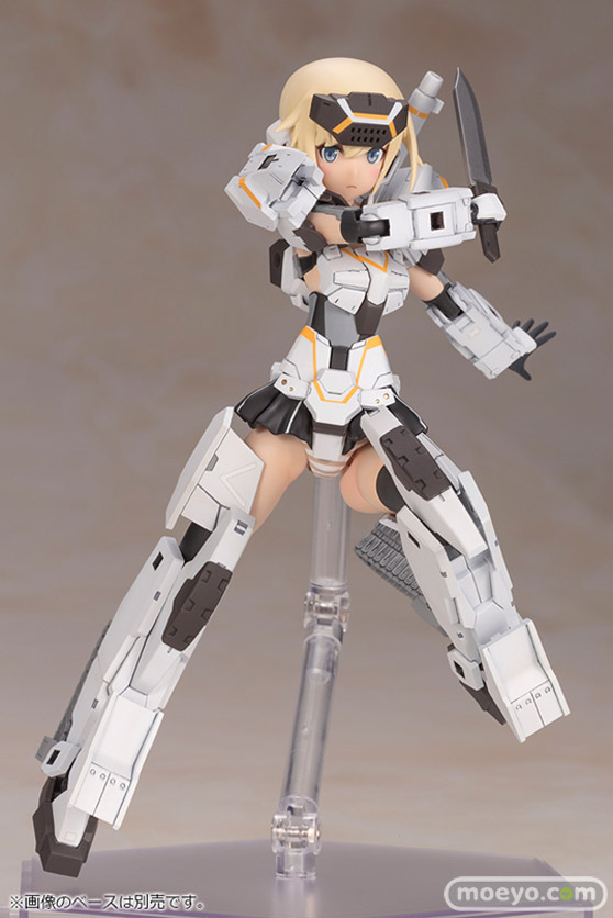 コトブキヤ フレームアームズ・ガール 轟雷改[白] Ver.2 プラモデル 清水康智 今井康博 堀克彦 柳瀬敬之 島田フミカネ 04