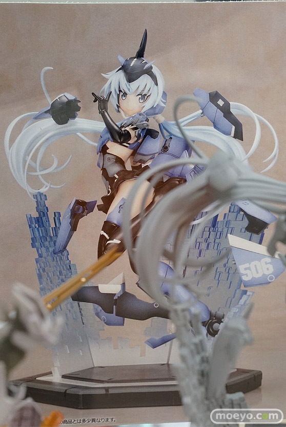 秋葉原の新作展示の様子 08