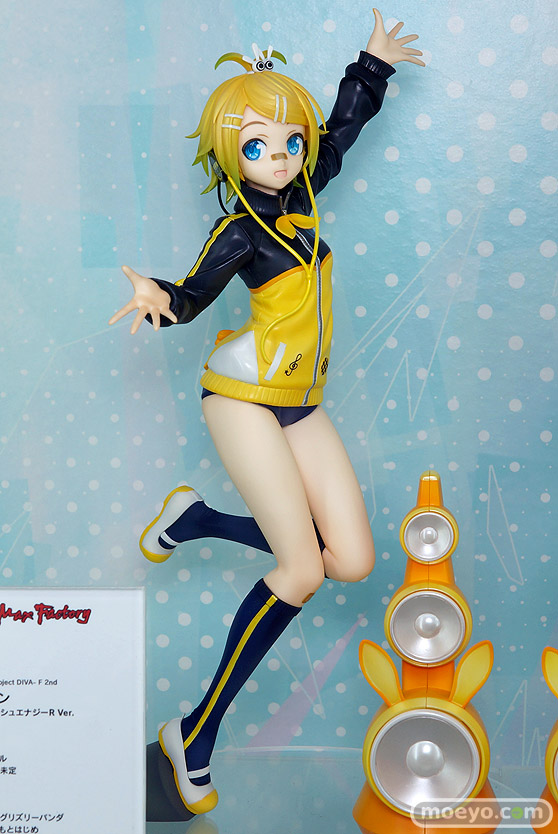 マックスファクトリー 初音ミク -Project DIVA- F 2nd 鏡音リン スタイリッシュエナジーR Ver. フィギュア グリズリーパンダ あきもとはじめ 梅雨輝 09