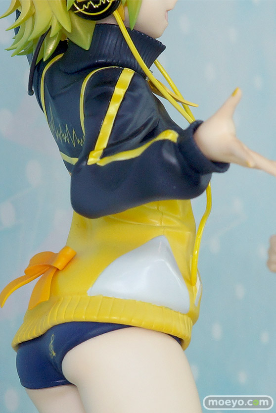 マックスファクトリー 初音ミク -Project DIVA- F 2nd 鏡音リン スタイリッシュエナジーR Ver. フィギュア グリズリーパンダ あきもとはじめ 梅雨輝 11