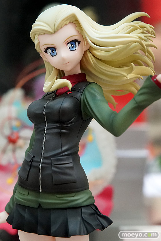 秋葉原の新作フィギュア展示の様子 11