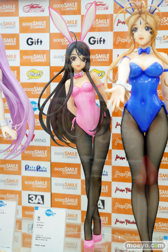 秋葉原の新作フィギュア展示の様子 06