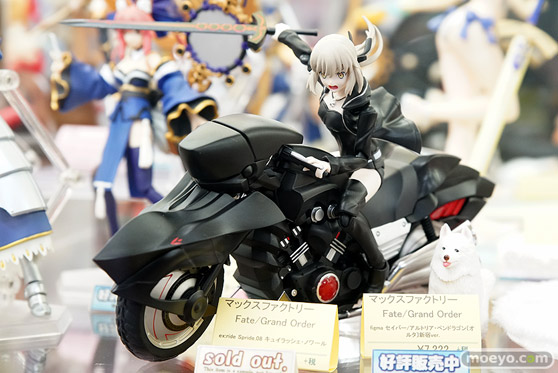 秋葉原の新作フィギュア展示の様子 29