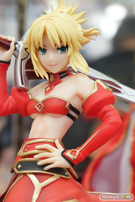 秋葉原の新作フィギュア展示の様子 32