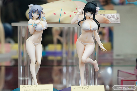 秋葉原の新作フィギュア展示の様子 40