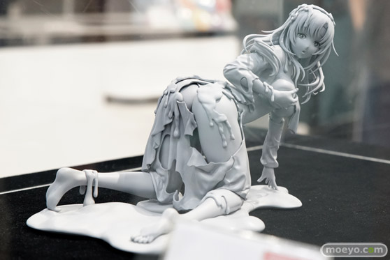 アニプレックス+ 通常攻撃が全体攻撃で二回攻撃のお母さんは好きですか？ 大好真々子 ～スライムダメージ ver.～ フィギュア 01