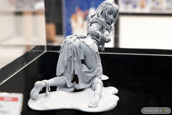 アニプレックス+ 通常攻撃が全体攻撃で二回攻撃のお母さんは好きですか？ 大好真々子 ～スライムダメージ ver.～ フィギュア 02