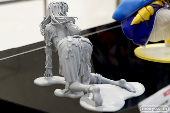 アニプレックス+ 通常攻撃が全体攻撃で二回攻撃のお母さんは好きですか？ 大好真々子 ～スライムダメージ ver.～ フィギュア 03